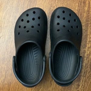 Crocs Black sz. M5 W7